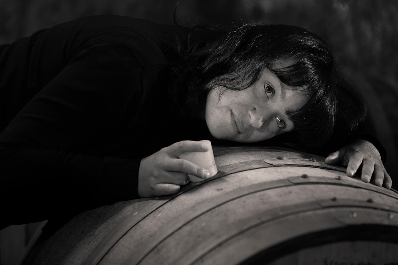 Portrait de la vigneronne Laura David. ©Photo Antonin Bonnet