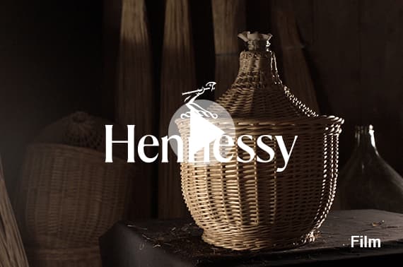 Vignet Hennessy Dame Jeanne